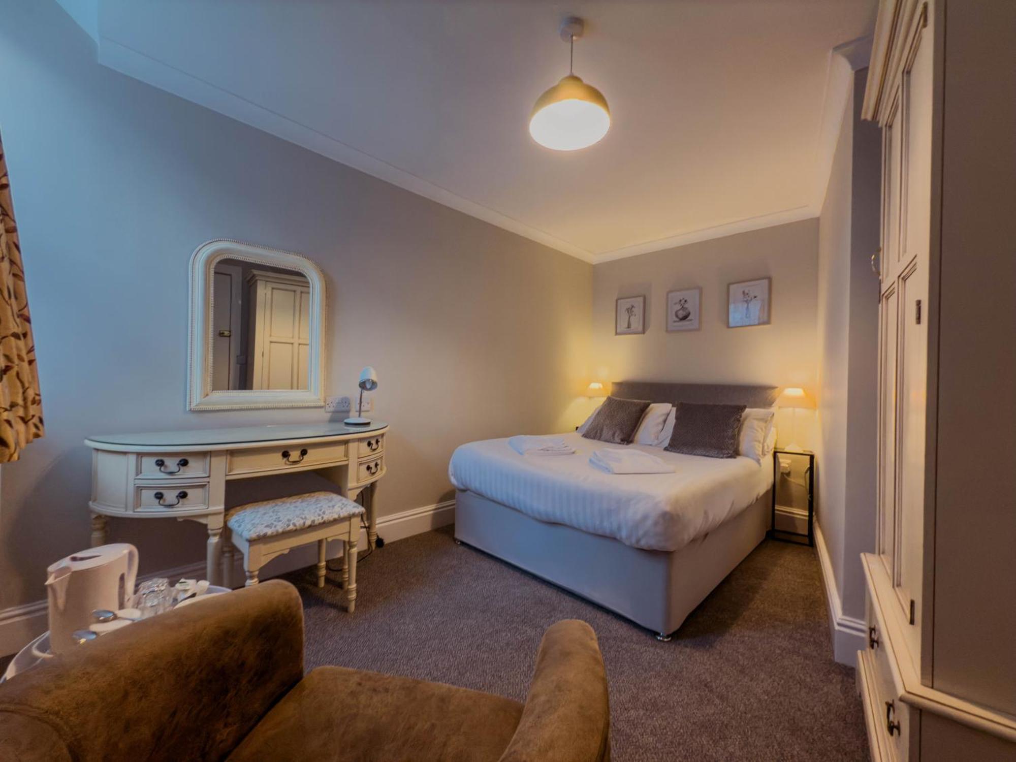 Bed and Breakfast Newport Quay Екстер'єр фото