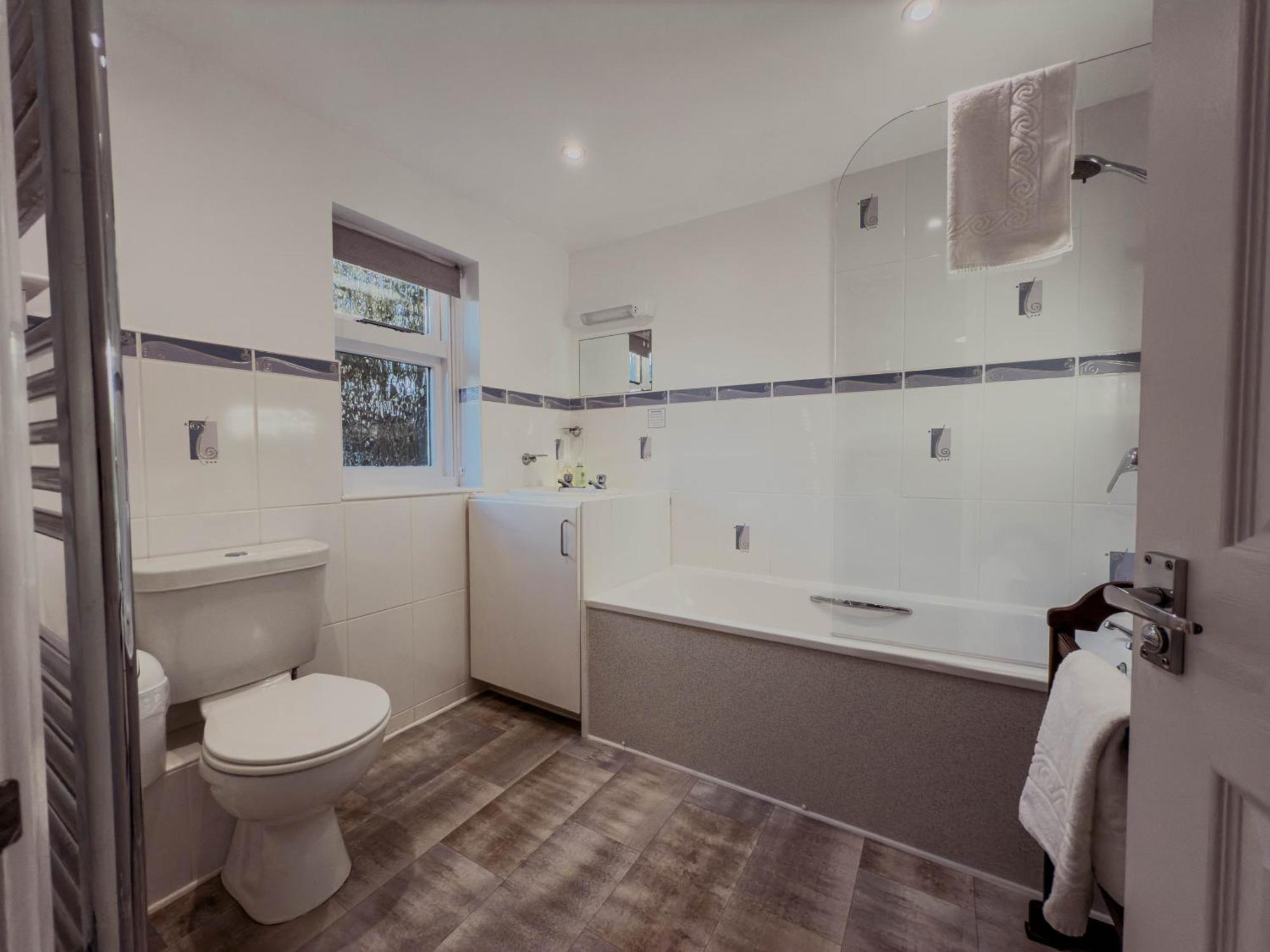Bed and Breakfast Newport Quay Екстер'єр фото